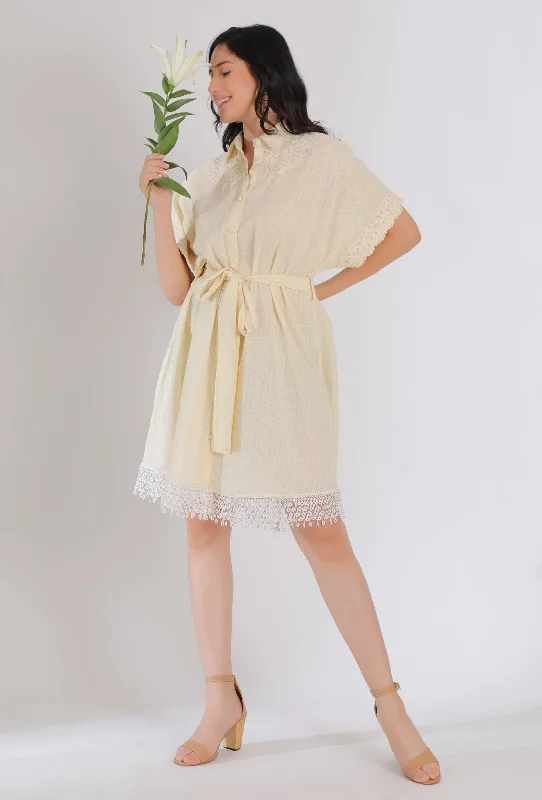 Creme White Front Open Shirt Dress With Lack Work & Belt Tie-Up